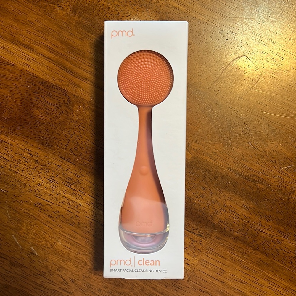 PMD Beauty Smart Facial Cleansing Device